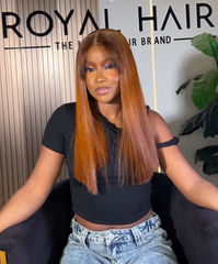 18” Super deluxe closure fringe wig 
300grams